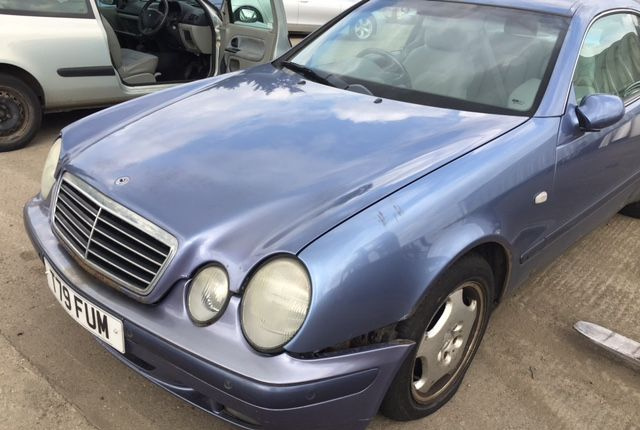 Разбор на запчасти Mercedes CLK W208 1997-2002