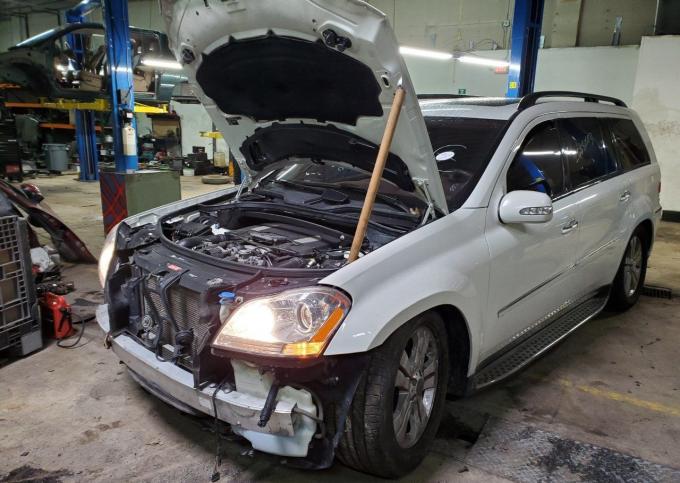 Разбор на запчасти Mercedes GL X164 2006-2012