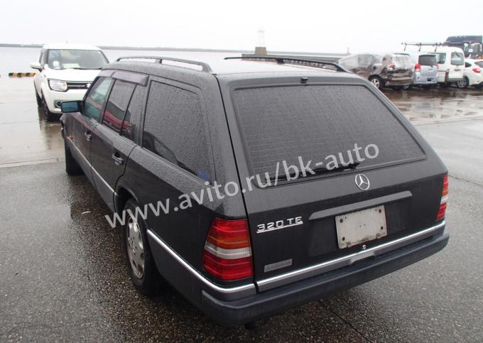 На разбор Mercedes W124 320TE 93г