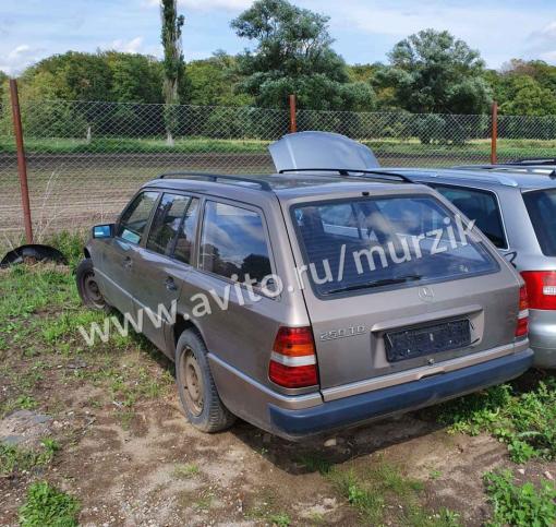 Мерседес W124 Mercedes E250 TD разбор запчасти