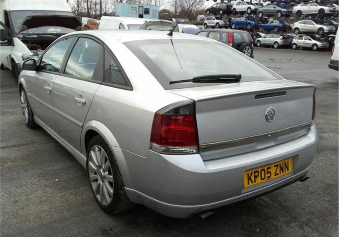 Разбор на запчасти Opel Vectra C 2002-2008