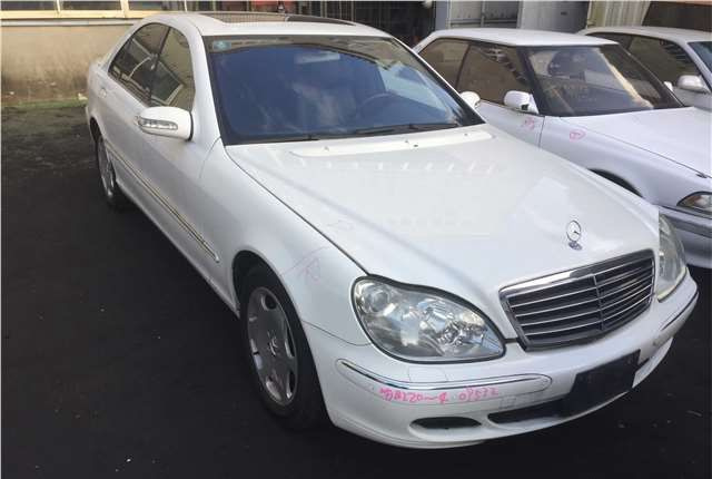 Разбор на запчасти Mercedes S W220