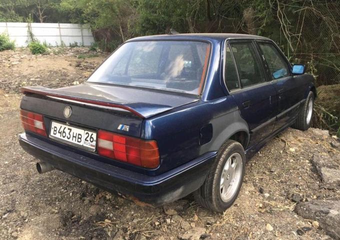 BMW E 30 рестайлинг