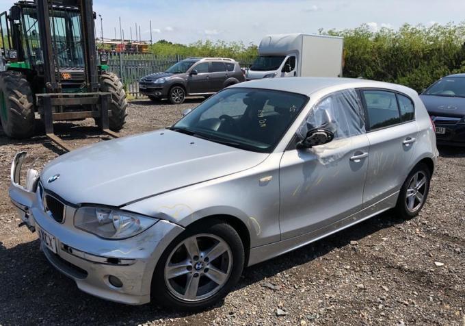 Запчасти Разбор бмв BMW E81