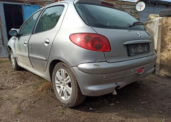 Peugeot 206 запчасти