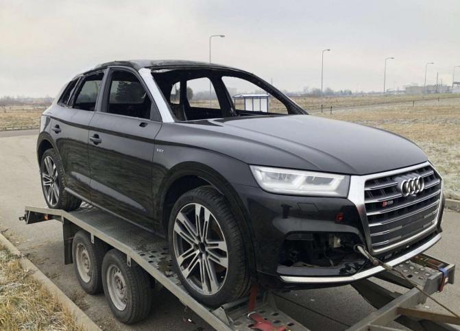 Audi SQ5 FY 2019 г по запчастям