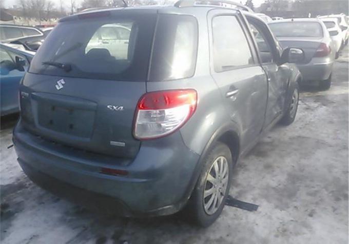 Разбор на запчасти Suzuki SX4