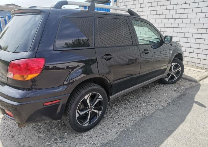 Разбор Mitsubishi Outlander 1 2,4 4WD 2003