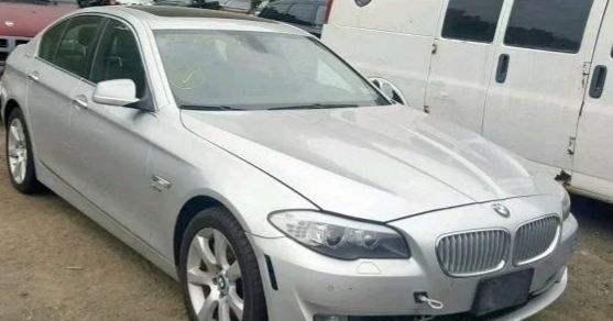 Бмв Ф10 в разборе.BMW F10 на запчасти N63B44A