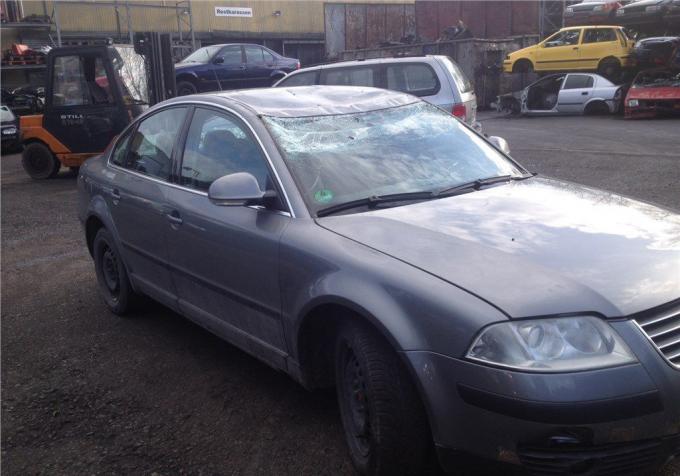 Разбор на запчасти Volkswagen Passat 5 2000-2005