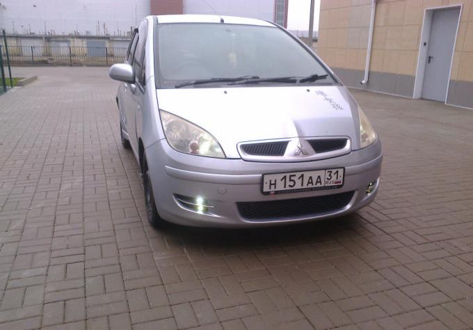 Mitsubishi Colt, 2003