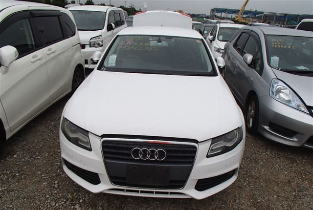 Audi A4 B8 SW 1,8 tfsi CVT