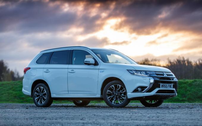 Разбор Митсубиси Аутлендер Mitsubishi Outlander