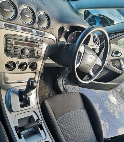 Ford Galaxy 2011 г на запчасти