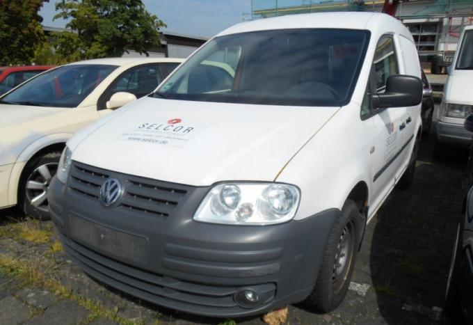 Volkswagen Caddy 2006 г на запчасти