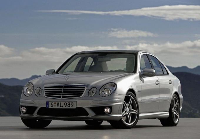 Разбор Мерседес Е В211 Mercedes E W211 седан. 2007