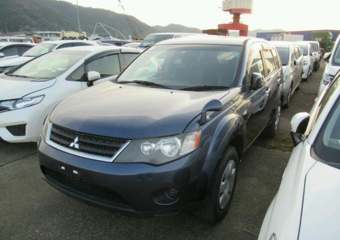 Mitsubishi Outlander XL