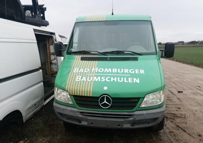 Mercedes Sprinter 4x4 2.7cdi 2004г