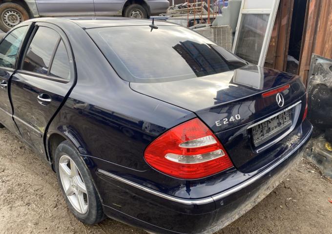 Запчасти,разбор автомобилей Mercedes w211 E240