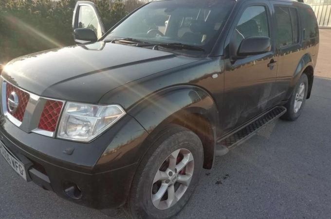 Nissan Pathfinder R51 2.5 DCI 2008 г на запчасти