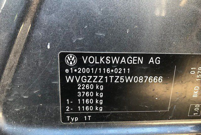 Разбор на запчасти Volkswagen Touran