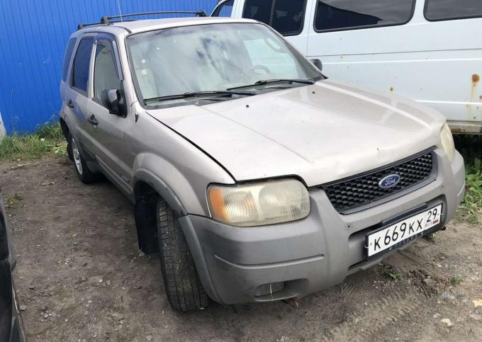 В разборе Ford Escape