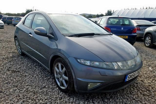 Honda Civic 5D 1.8 R18A2 на запчасти разбор