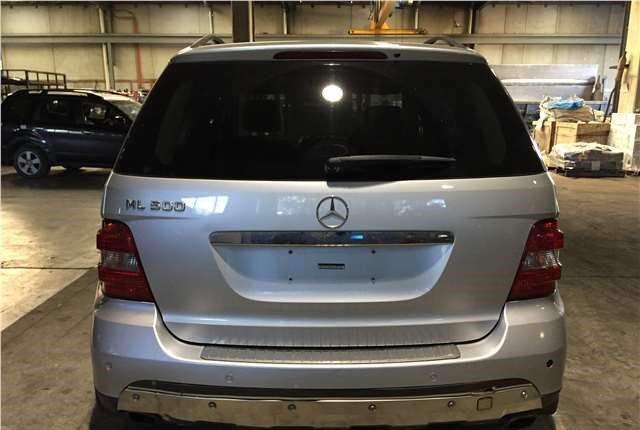 Разбор на запчасти Mercedes ML W164