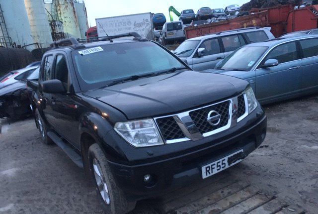 Разбор на запчасти Nissan Navara 2005-2015