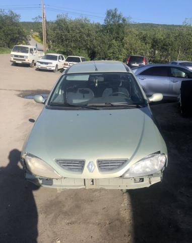 Renault Megane 1 2003 г.в. 1,4 95 л.с. в разборе