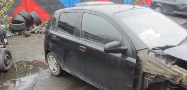 8 В разборе Chevrolet Aveo Т200 B12S1 1.2 2007г