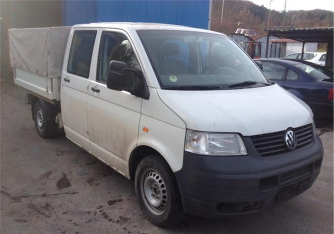 Разбор на запчасти Volkswagen Transporter 5 2003-2