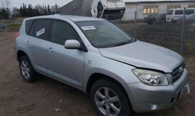 Toyota Rav 4 2.2d 2008 г по частям