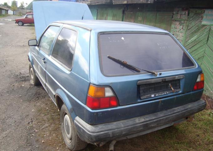 Разбираю vw golf 2 3-х дверка 1.3 mh