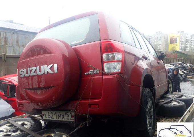 8 Запчасти на Suzuki Grand Vitara 2.0 2014