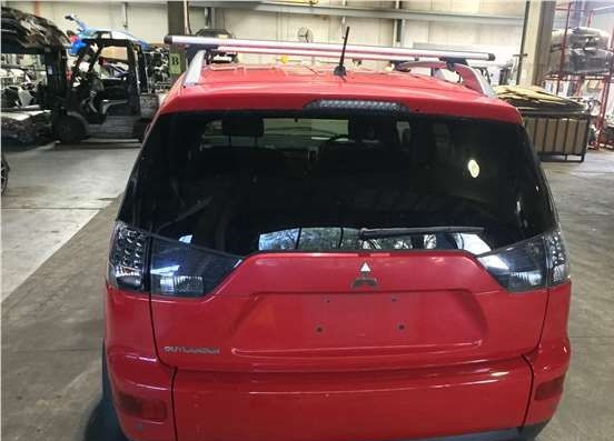 Разбираю по болтам mitsubishi Outlander XL