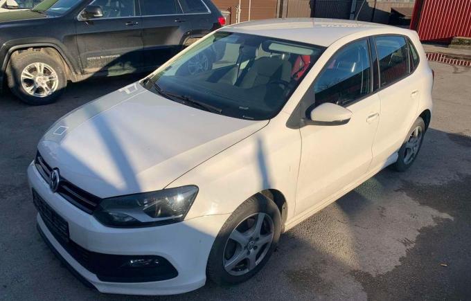 Volkswagen Polo 2011 г на запчасти