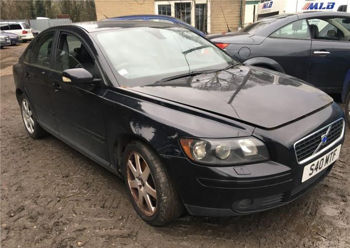 Разбор на запчасти Volvo S40 2004