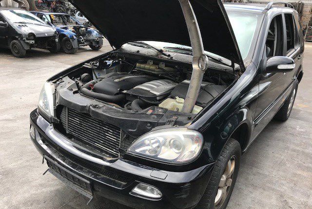 Разбор на запчасти Mercedes ML W163