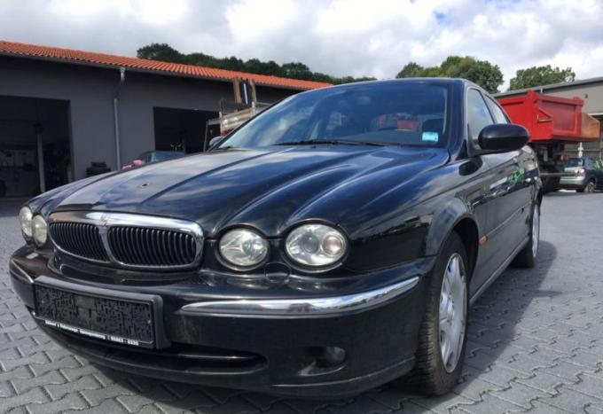 Jaguar X-Type 2002г. на запчасти