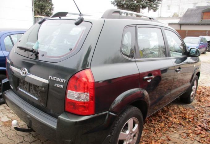 Hyundai Tucson 2005г, на запчасти