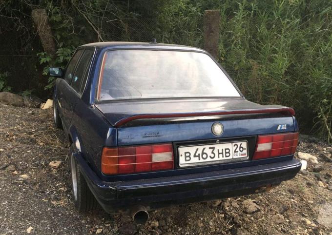 BMW E 30 рестайлинг