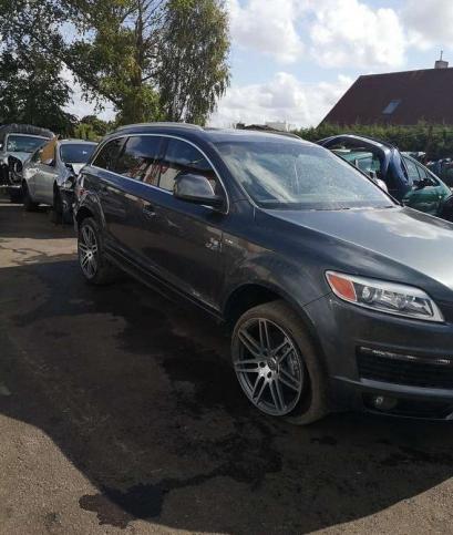 Audi Q7 4.2 FSI 07г по запчастям