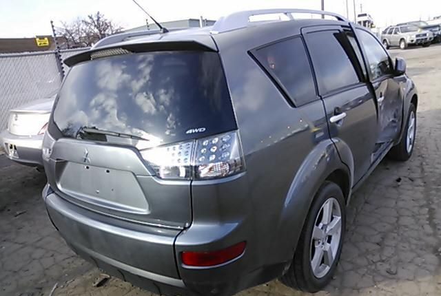 Разбор на запчасти Mitsubishi Outlander XL