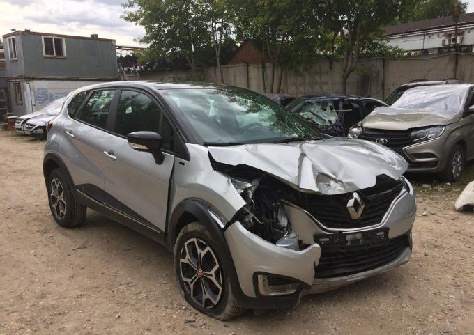 В разборе Renault Kaptur 1 H4M 1.6 л АКПП 2018 RUS