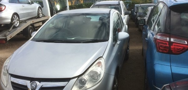 Продам по запчастям Opel Corsa D 1.4 бензин