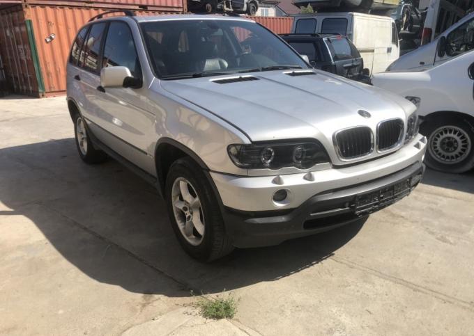 На разбор поступил BMW X5 2003