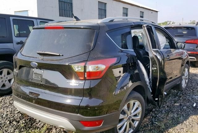 Ford Kuga Escape по запчастям