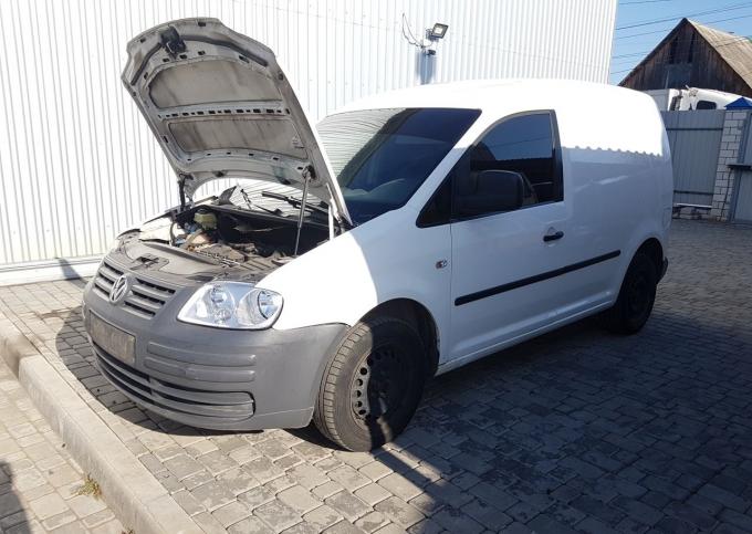 Разбор на запчасти Volkswagen Caddy 3 2004-2015 г