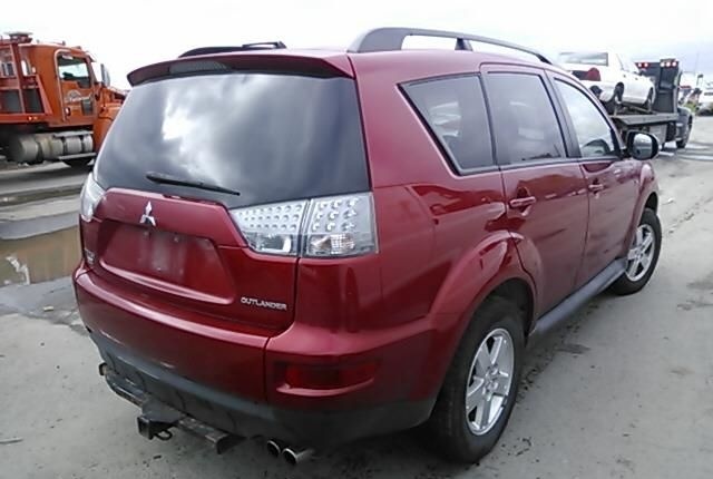 Разбор на запчасти Mitsubishi Outlander XL